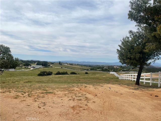 38687 Calle Segovia, Temecula, CA 92592