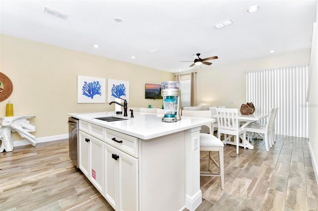 8143 COCONUT PLACE, Kissimmee, FL 34747