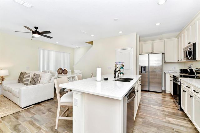 8143 COCONUT PLACE, Kissimmee, FL 34747