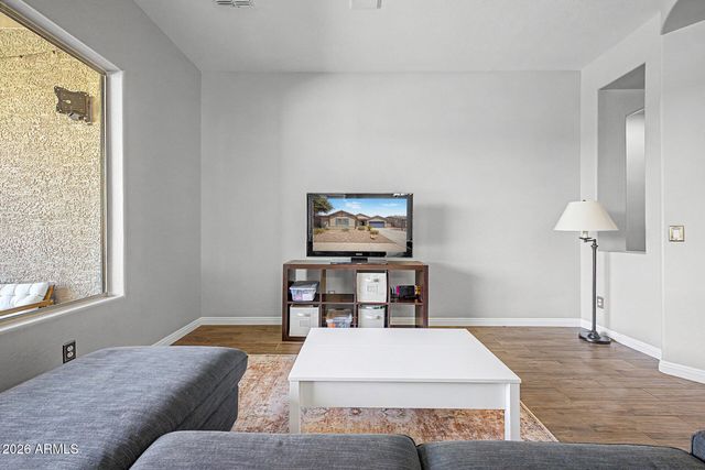 1956 E GLACIER Place, Chandler, AZ 85249