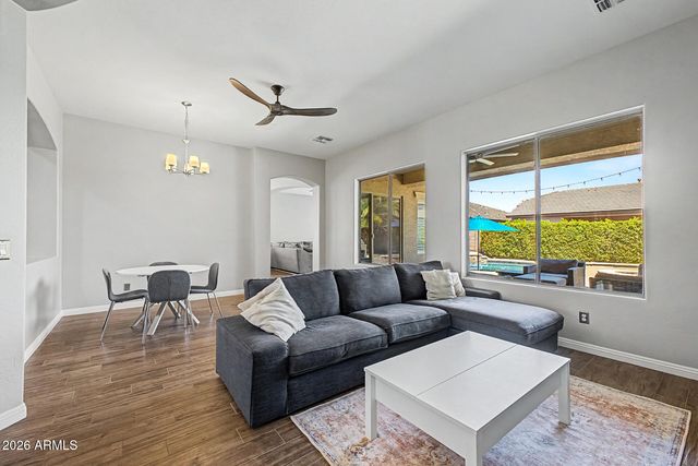 1956 E GLACIER Place, Chandler, AZ 85249