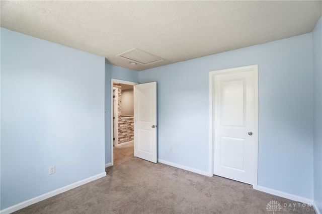 310 Golden Gate Avenue, Springfield Twp, OH 45505