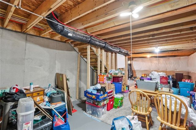310 Golden Gate Avenue, Springfield Twp, OH 45505