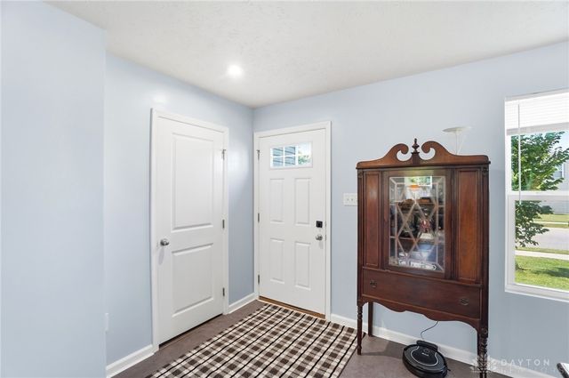 310 Golden Gate Avenue, Springfield Twp, OH 45505