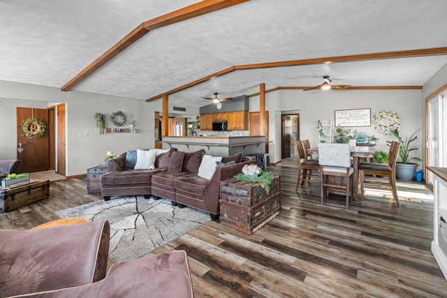 1102 S High Street, Port Byron, IL 61275