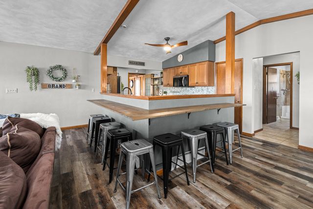 1102 S High Street, Port Byron, IL 61275