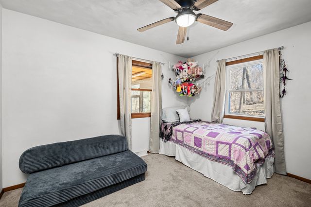 1102 S High Street, Port Byron, IL 61275