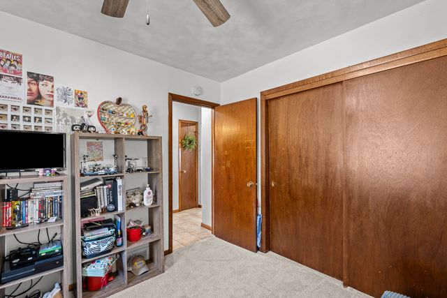 1102 S High Street, Port Byron, IL 61275