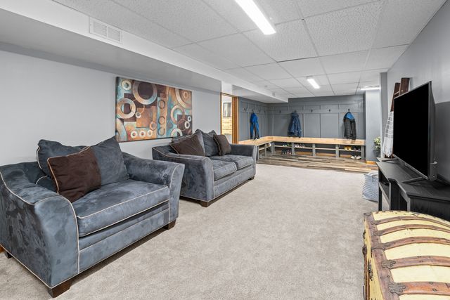 1102 S High Street, Port Byron, IL 61275