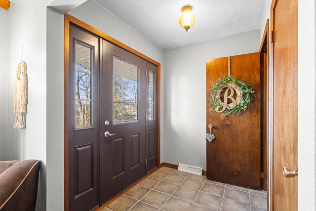 1102 S High Street, Port Byron, IL 61275