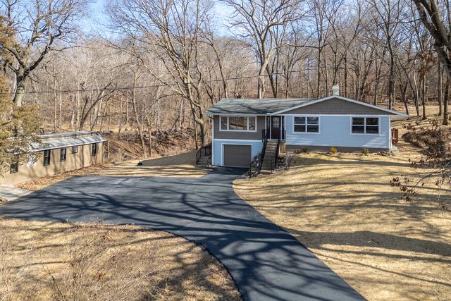 1102 S High Street, Port Byron, IL 61275