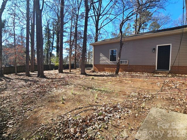 506 Settlement Drive, Midland, NC 28107