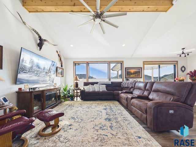 600 S Quartzite Ave Avenue, Tea, SD 57064