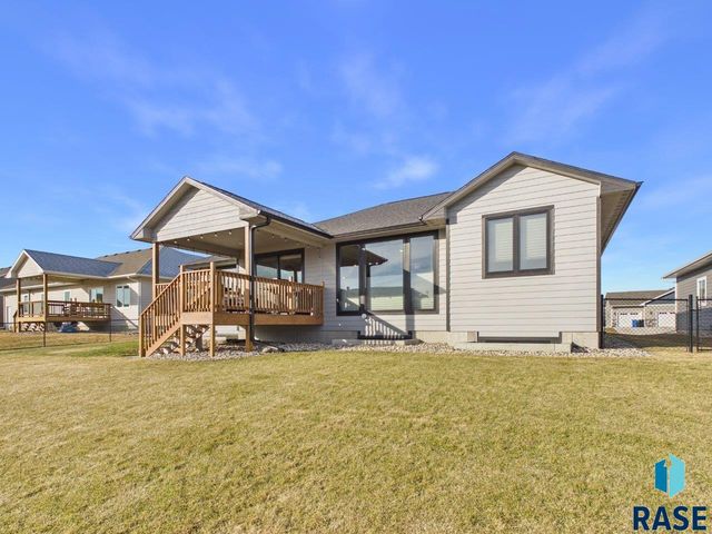 600 S Quartzite Ave Avenue, Tea, SD 57064