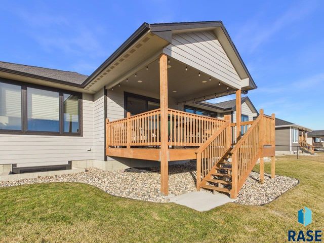 600 S Quartzite Ave Avenue, Tea, SD 57064