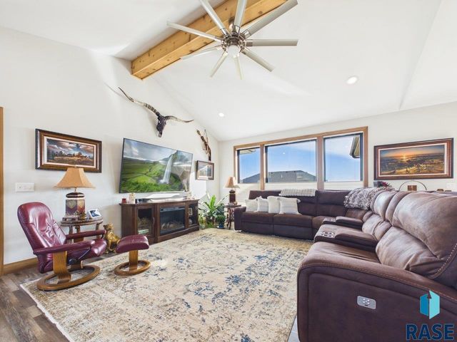 600 S Quartzite Ave Avenue, Tea, SD 57064