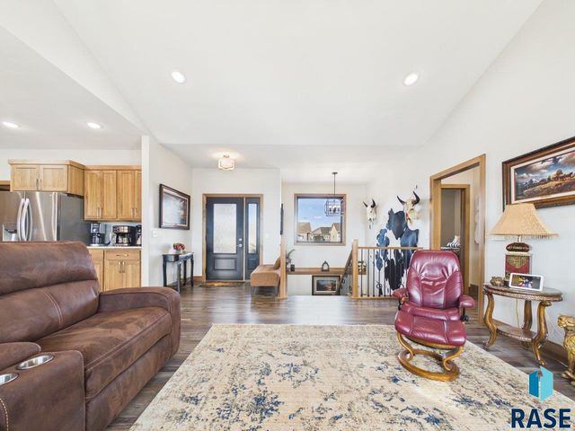 600 S Quartzite Ave Avenue, Tea, SD 57064