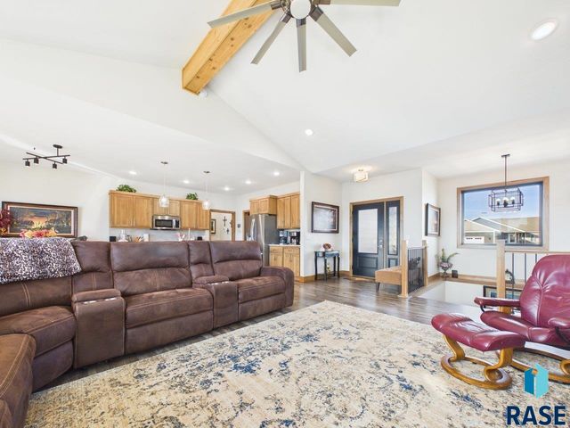 600 S Quartzite Ave Avenue, Tea, SD 57064