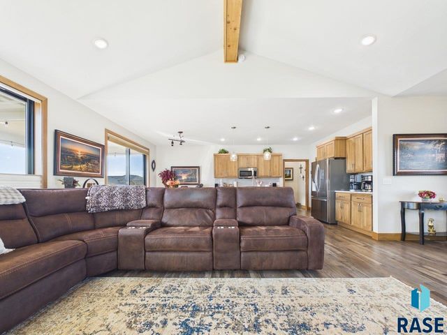 600 S Quartzite Ave Avenue, Tea, SD 57064