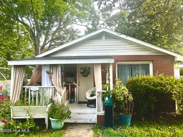 1409 Wooster Street, Wilmington, NC 28401
