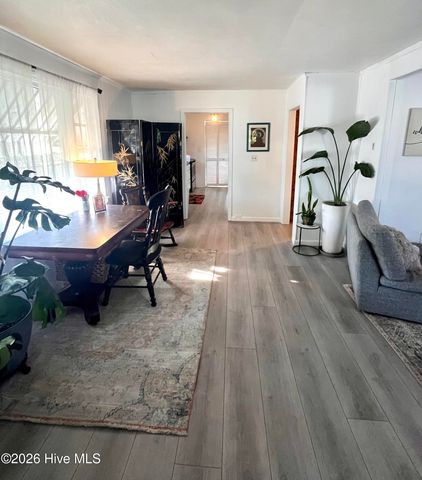 1409 Wooster Street, Wilmington, NC 28401