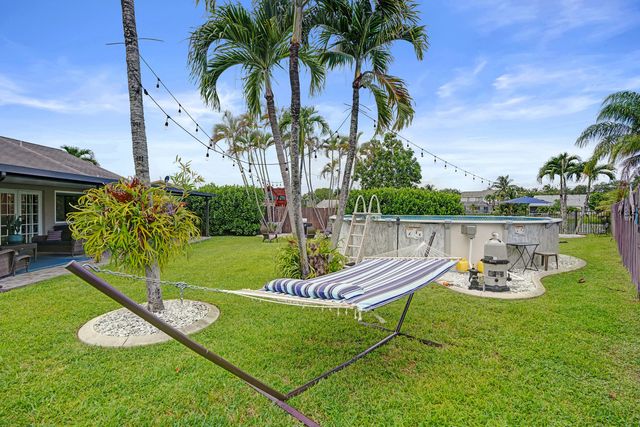 10141 SW 49th Court, Cooper City, FL 33328