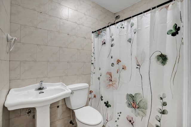 10141 SW 49th Court, Cooper City, FL 33328
