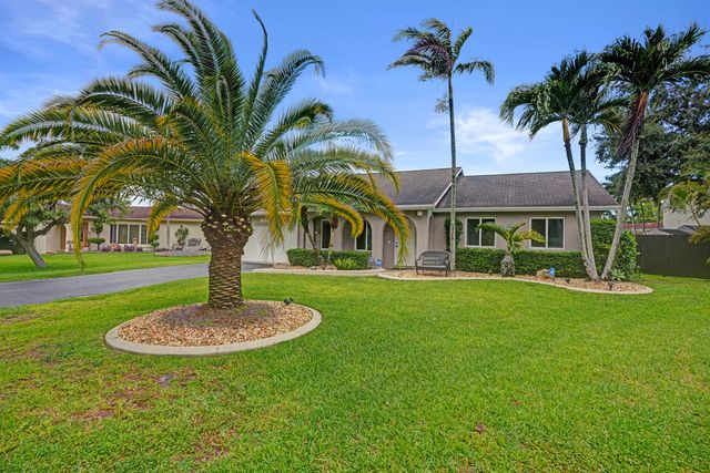 10141 SW 49th Court, Cooper City, FL 33328