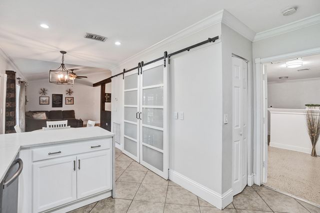 10141 SW 49th Court, Cooper City, FL 33328