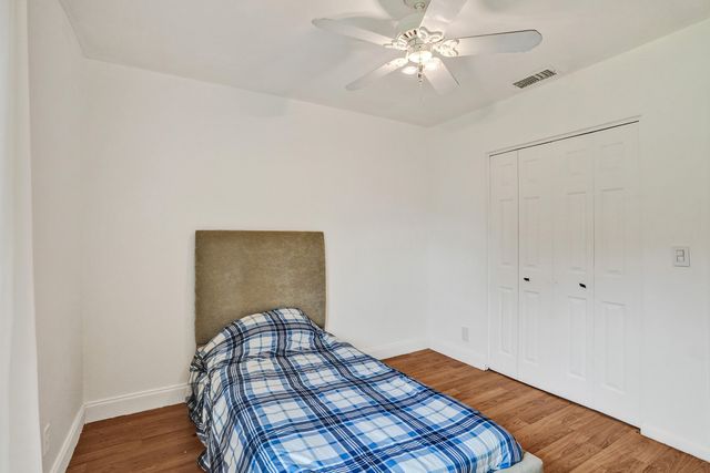 10141 SW 49th Court, Cooper City, FL 33328