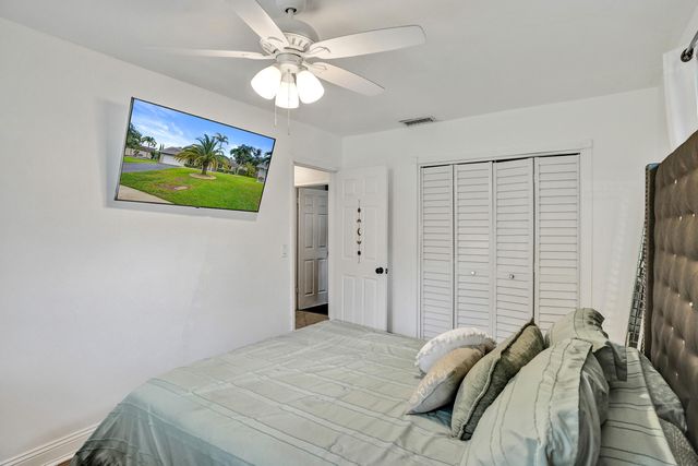 10141 SW 49th Court, Cooper City, FL 33328
