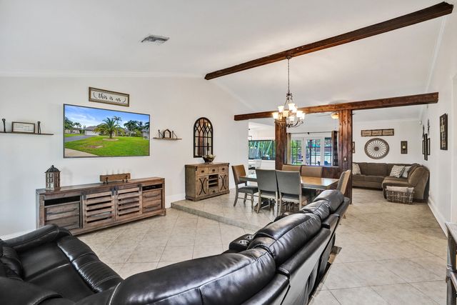 10141 SW 49th Court, Cooper City, FL 33328