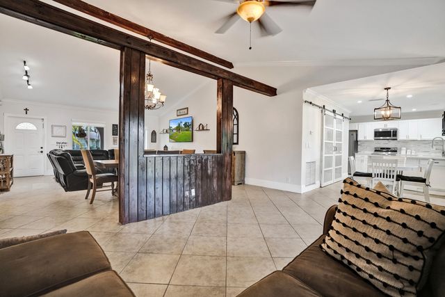 10141 SW 49th Court, Cooper City, FL 33328
