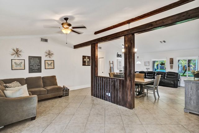 10141 SW 49th Court, Cooper City, FL 33328