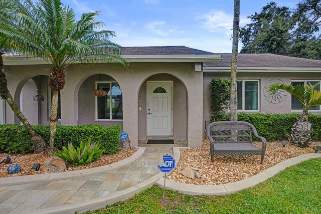 10141 SW 49th Court, Cooper City, FL 33328