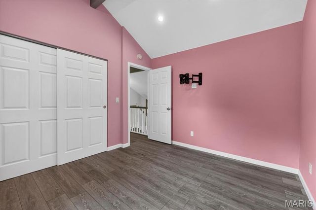 1090 Humber Circle, St Louis, MO 63129