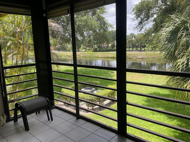 2910 SW 22ND Circle 212E, Delray Beach, FL 33445