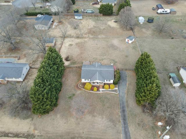 109 Homestead Drive, Boiling Springs, SC 29316