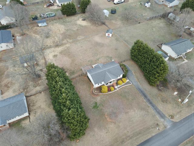 109 Homestead Drive, Boiling Springs, SC 29316