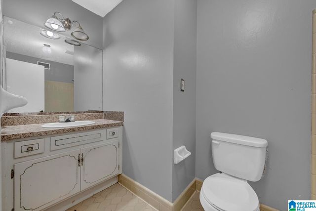 319 BURGUNDY DRIVE, Adamsville, AL 35005