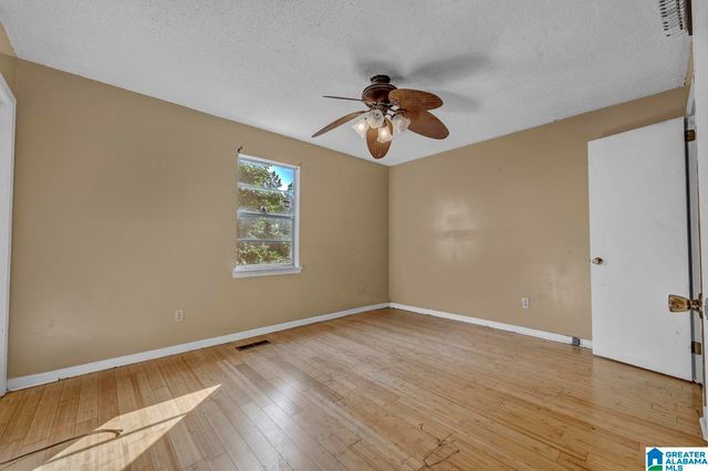 319 BURGUNDY DRIVE, Adamsville, AL 35005