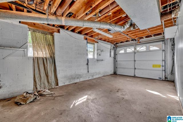 319 BURGUNDY DRIVE, Adamsville, AL 35005