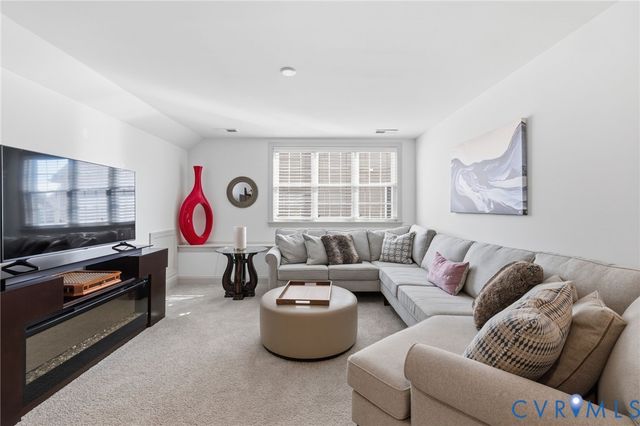 12520 Donahue Rd, Glen Allen, VA 23059