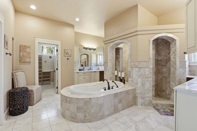 5004 S Buell Ln, Spokane, WA 99224