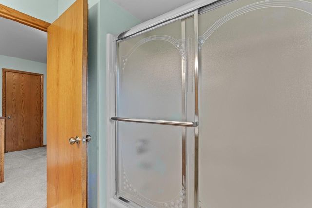 N103W16612 Country COURT, Germantown, WI 53022