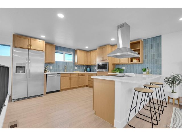 9230 W Dakota Ave, Lakewood, CO 80226