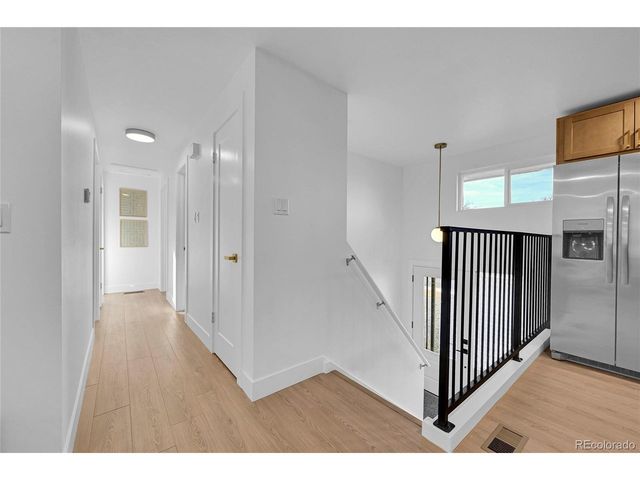 9230 W Dakota Ave, Lakewood, CO 80226