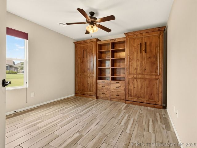 13301 N 59th East Place, Collinsville, OK 74021