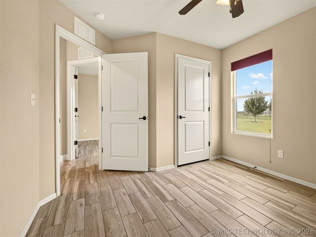 13301 N 59th East Place, Collinsville, OK 74021