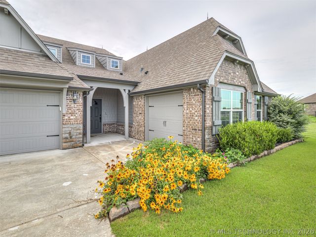 13301 N 59th East Place, Collinsville, OK 74021